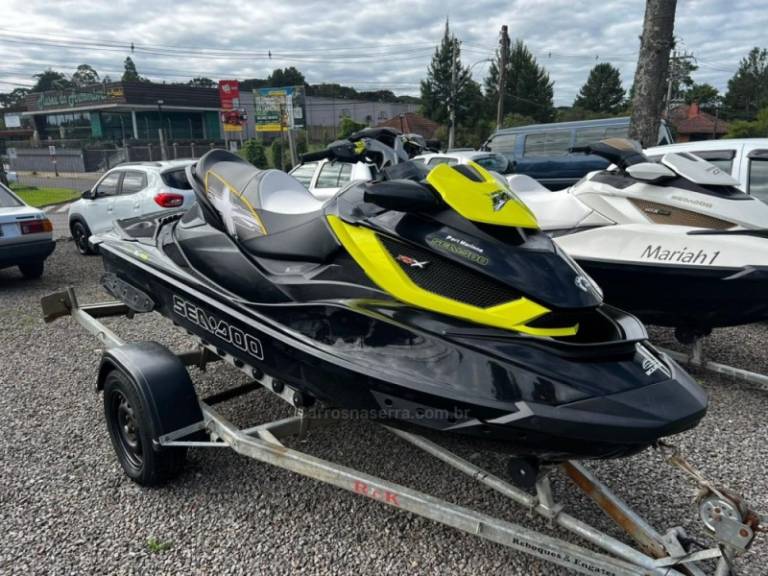 SEADOO - JET SKI - 2012/2013 - Preta - R$ 72.900,00